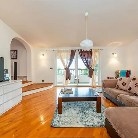 Villa Fresia Villa Vir