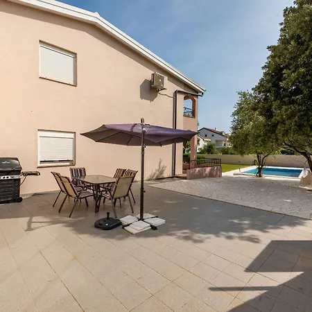 Villa Villa Fresia Vir
